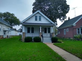 510 S Oak Park Ct, Milwaukee, WI 53214