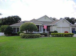 206 Shorewood Dr, Tavares, FL 32778