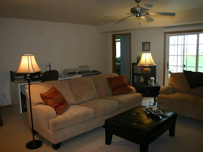 6717 Windsor Ridge Ln — Photo 10