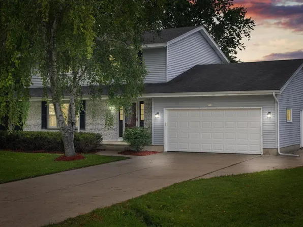 6711 Prairie View Drive, Sun Prairie, WI 53590