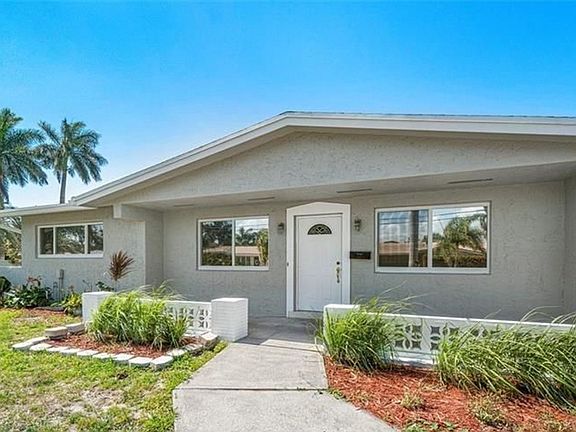 3rd image of 2590 NE 53rd Ct
