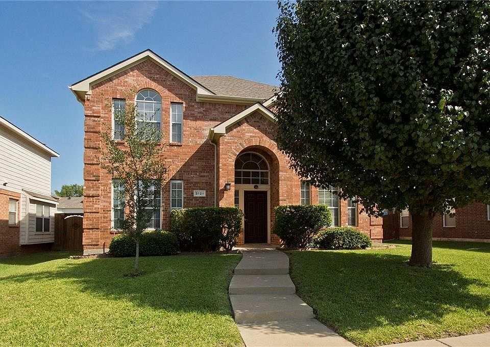 2nd image of 3121 Spring Hill Ln