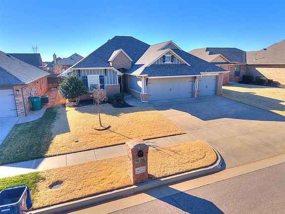2nd image of 8012 NW 160th St