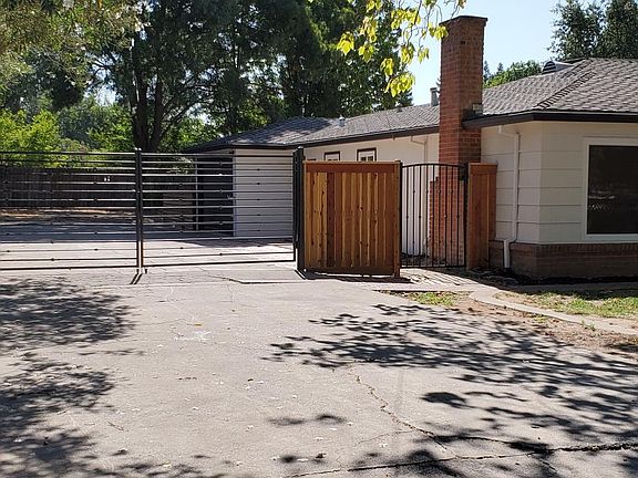 5th image of 4116 San Juan Ave
