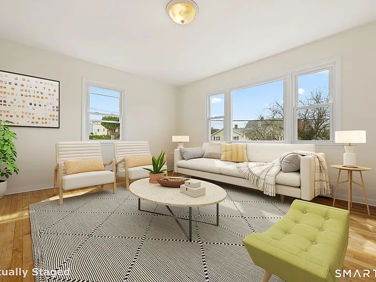 2 Grange St #2 — Photo 2