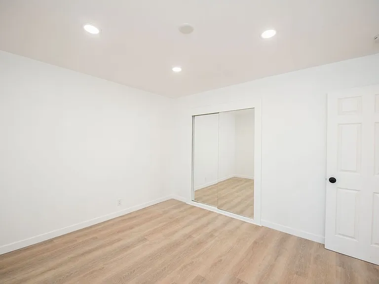 2910 Peppertree Ln — Photo 21