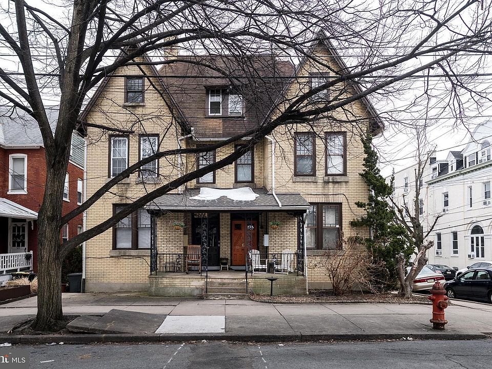 1st image of 526 W James St