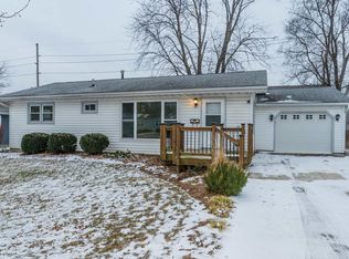 1021 McGregor St, Bloomington, IL