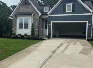 6392 Satjanon Dr, Ooltewah, TN 37363