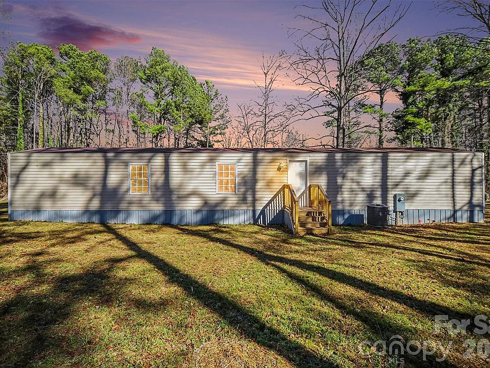 1st image of 114 Woodberry Dr