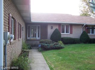 12101 Bayer Dr, Waynesboro, PA 17268