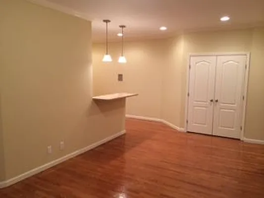 Rented by S&R Properties | media 25