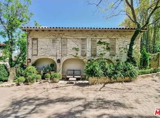 1364 Angelo Dr, Beverly Hills, CA 90210