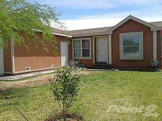 2nd image of 362 N Jacaranda St