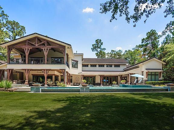 3rd image of 55 Silver Iris Way