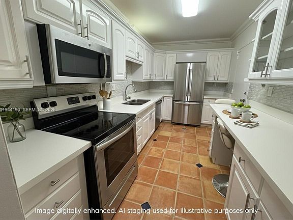 5th image of 4250 Galt Ocean Dr APT 2U