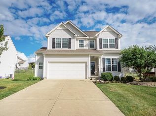 421 Lake Shore Dr, Lebanon, OH 45036
