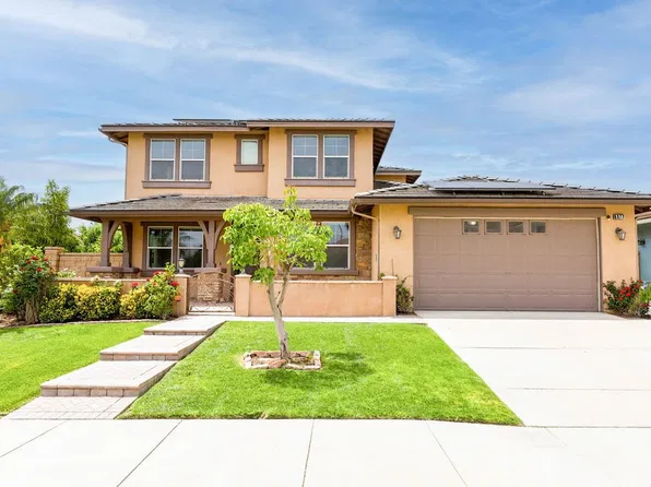 6877 Thistle St, Corona, CA 92880