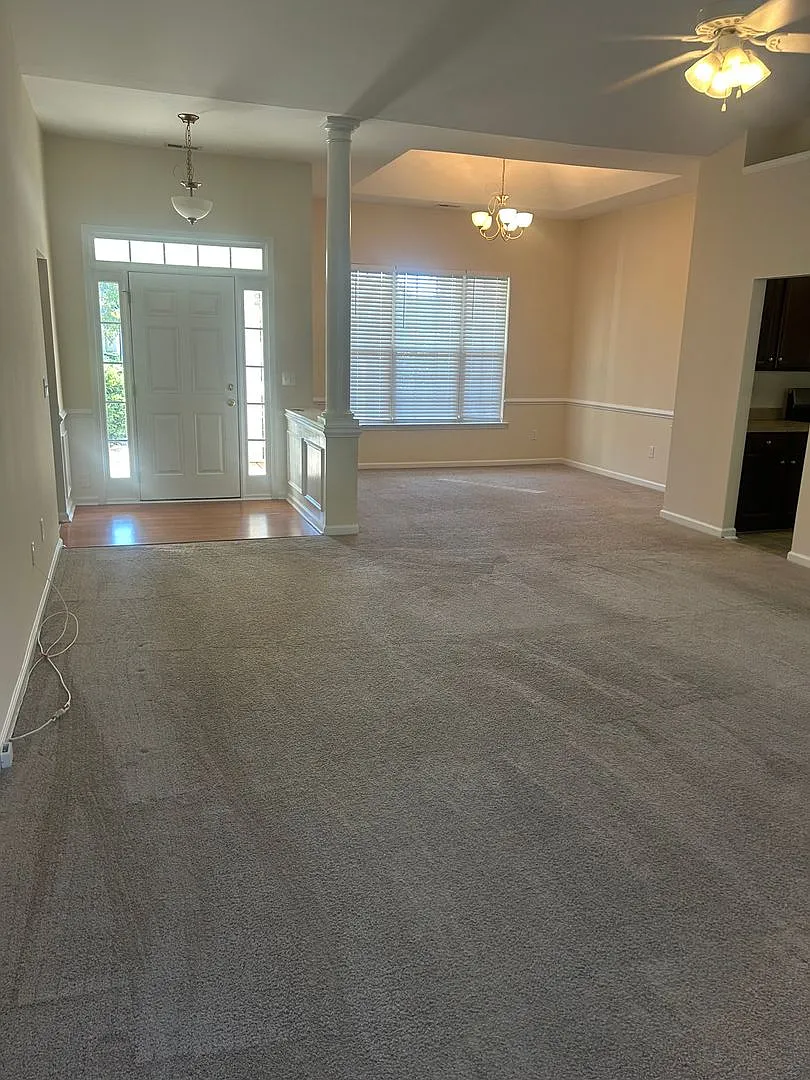 Piedmont - 3/3, 2,471 SF — Photo 3
