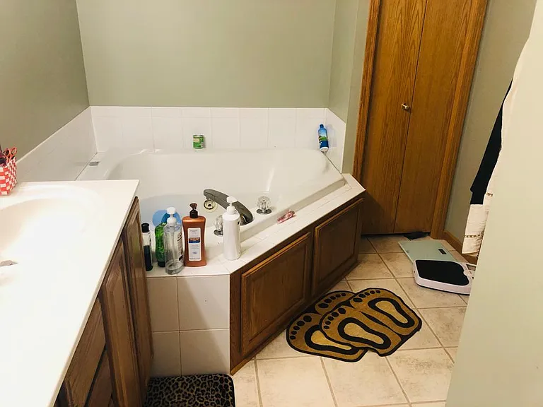 20711 Hampshire Cir — Photo 18