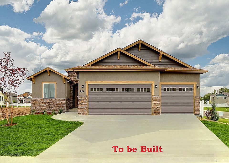 1st image of 677 Boxwood Dr