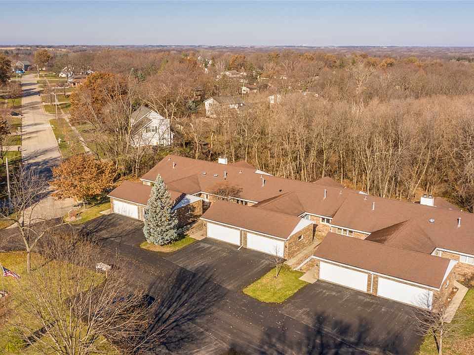 1st image of 2019 Minnetonka Dr