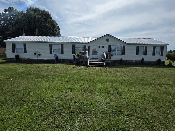 3575 Old Fowlkes Rd, Dyersburg, TN 38024