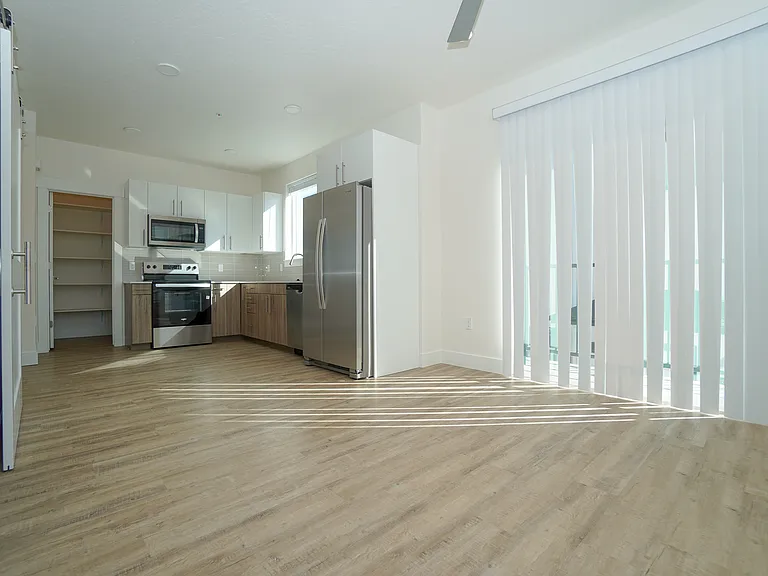 4633 N Iota Ln #201 — Photo 10