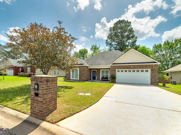 701 Amberley Ct, Kathleen, GA 31047