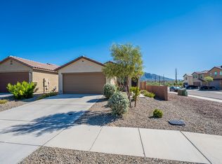 9232 N Peridot Vista Ave, Tucson, AZ 85742