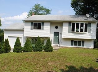 98 Dow Rd, Plainfield, CT 06374