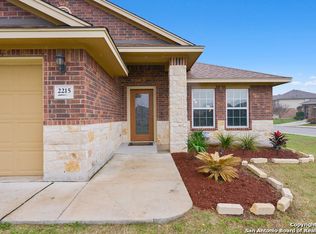 2215 Petseri Park, San Antonio, TX 78251