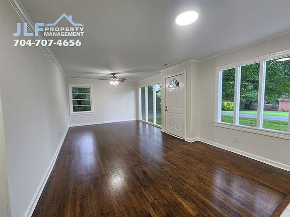 2nd image of 218 Hartman St