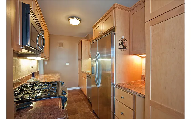 Sold by Douglas Elliman | media 6