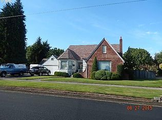 1039 NE 13th St, McMinnville, OR 97128