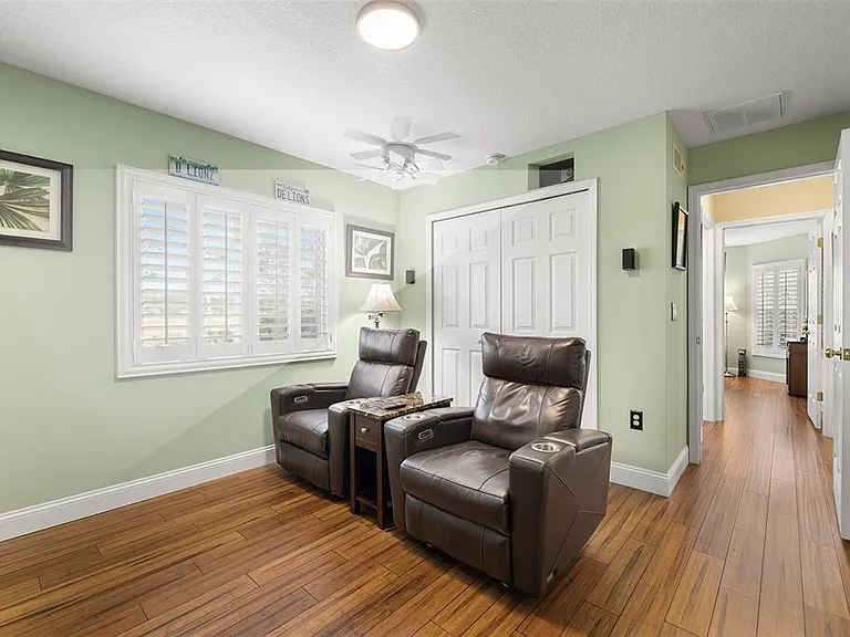 10210 Buncombe Way — Photo 19