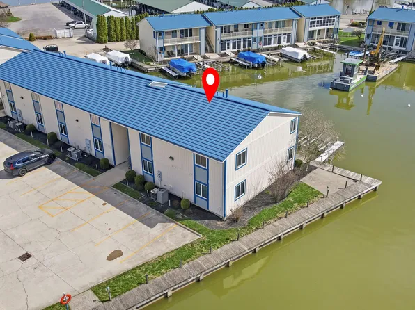 241 Chase Ave, Russells Pt, OH 43348