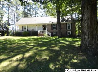 1109 Wildwood Ave, Scottsboro, AL 35769