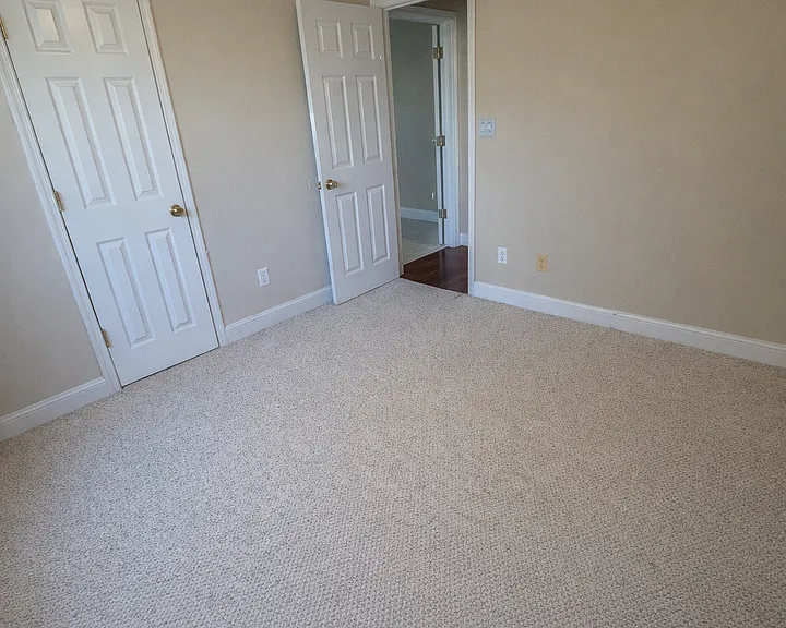 200 Chipper St — Photo 11