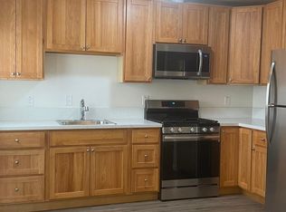 757 W Hammond Ave, Fresno, CA
