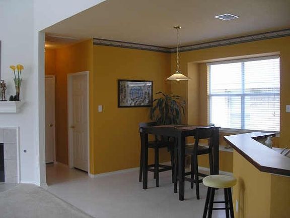 5th image of 6212 White Pine Dr