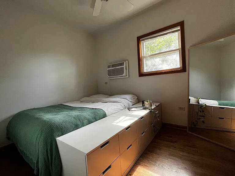 2854 W Belden Ave #2 — Photo 10