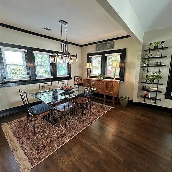 1003 Parsons St SW — Photo 4