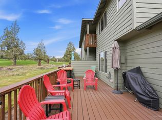 999 Golden Pheasant Dr, Redmond, OR 97756