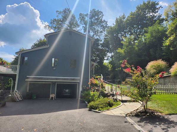 1150 Route 9w S
