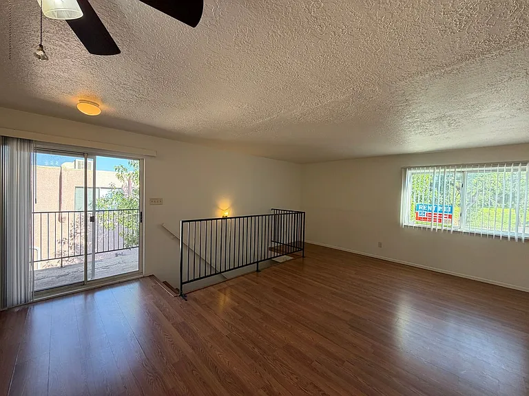 8444 Spain Rd NE — Photo 10