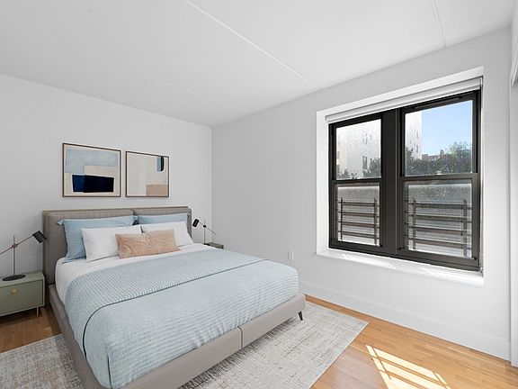5th image of 310 Clarkson Ave #221A