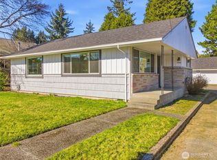 2016 Dickinson Ave NW, Olympia, WA 98502