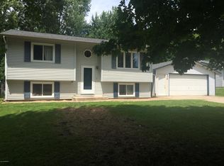 404 6th Street Ct NE, Kasson, MN 55944