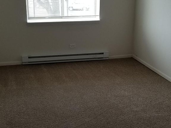 2nd image of 339 Bluff Ave APT 1C